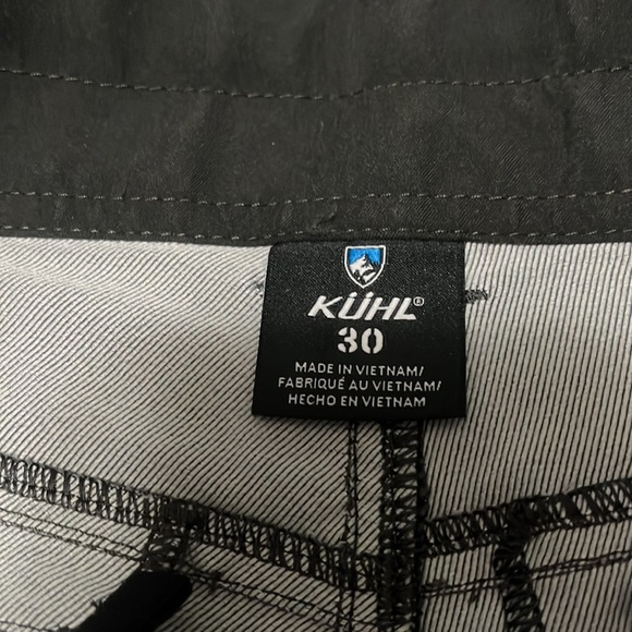 Like new Kuhl shorts - Picture 2 of 4